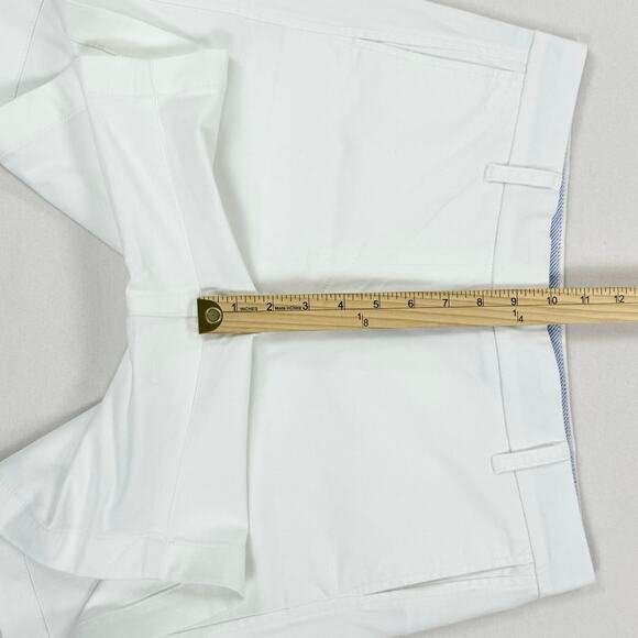 J Crew Womens 7" Classic Stretch Chino Short Size 6 White Minimalist Preppy - Picture 9 of 12